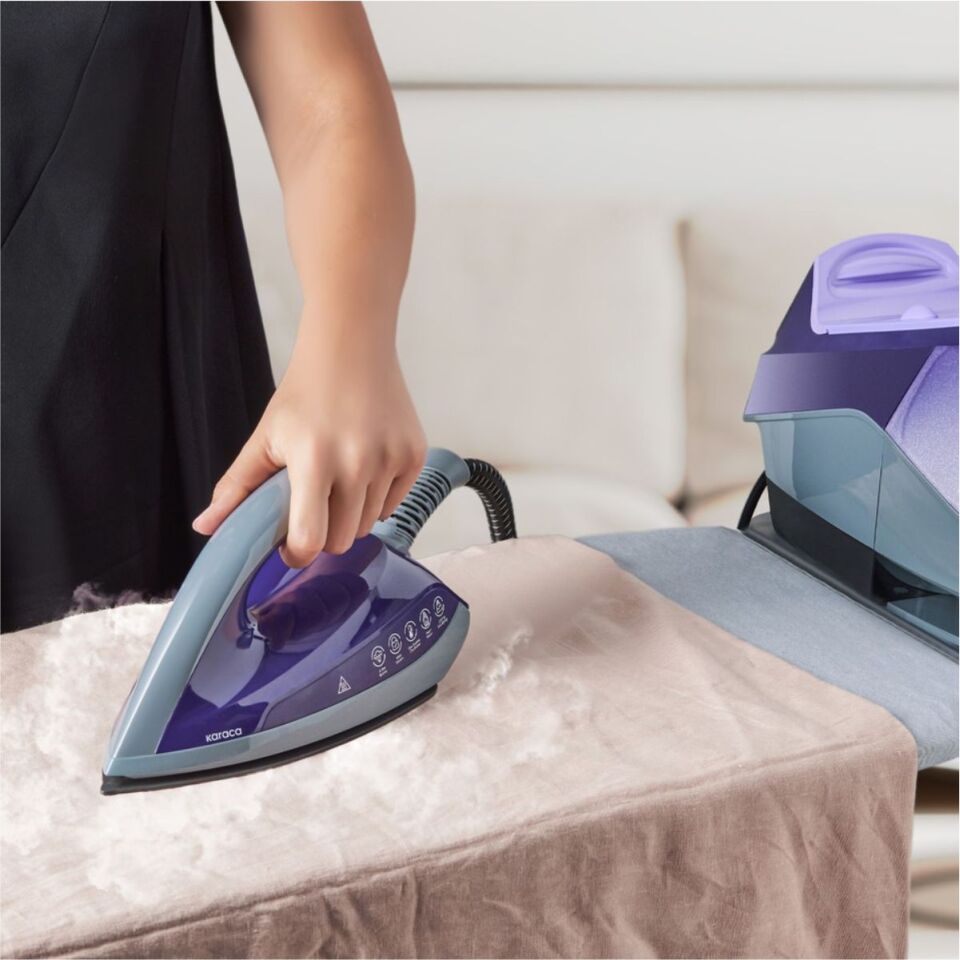 Karaca Vantuz Smart Touch Rosegold 2600 W Buhar Kazanlı Ütü