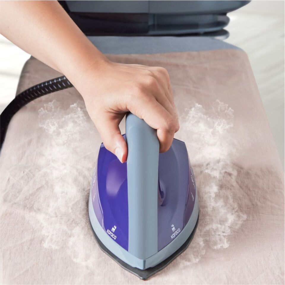 Karaca Vantuz Smart Touch Rosegold 2600 W Buhar Kazanlı Ütü