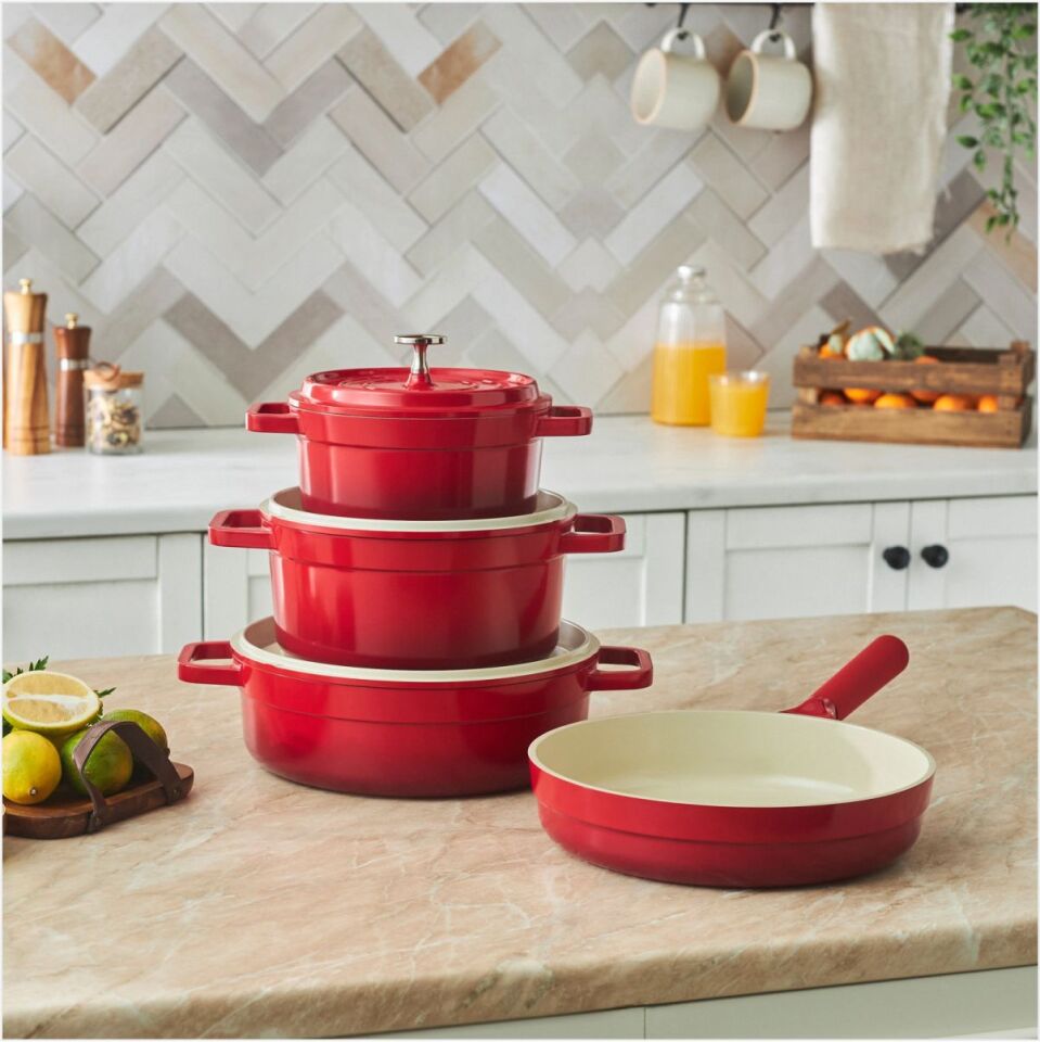 KARACA SWISS CRYSTAL NEOCAST 7 PARÇA TENCERE TAVA KIRMIZI