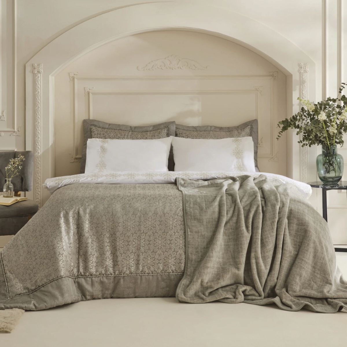 Karaca Home Rosette Çeyiz Seti Çift Kişilik Antrasit