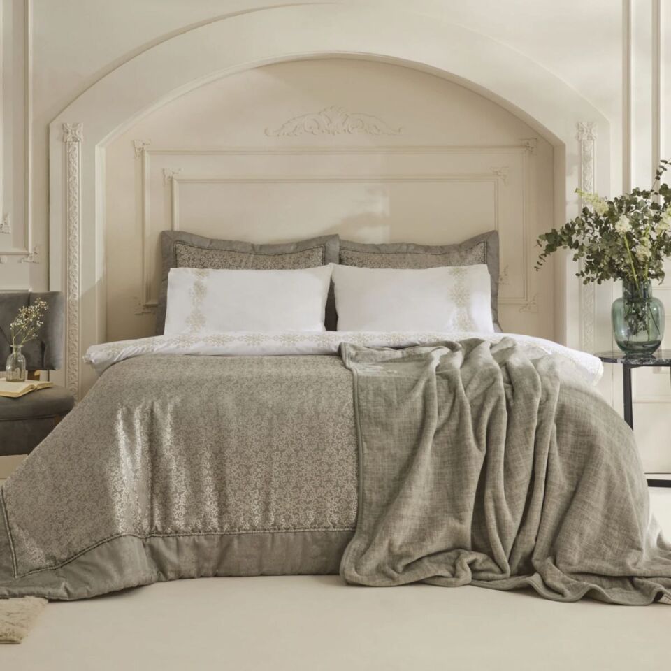 Karaca Home Rosette Çeyiz Seti Çift Kişilik Antrasit