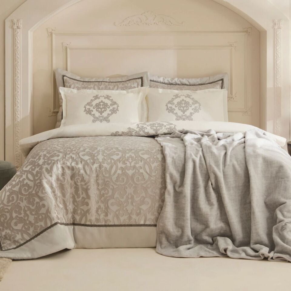 Karaca Home Grace Çeyiz Seti Çift Kişilik Açık Gri