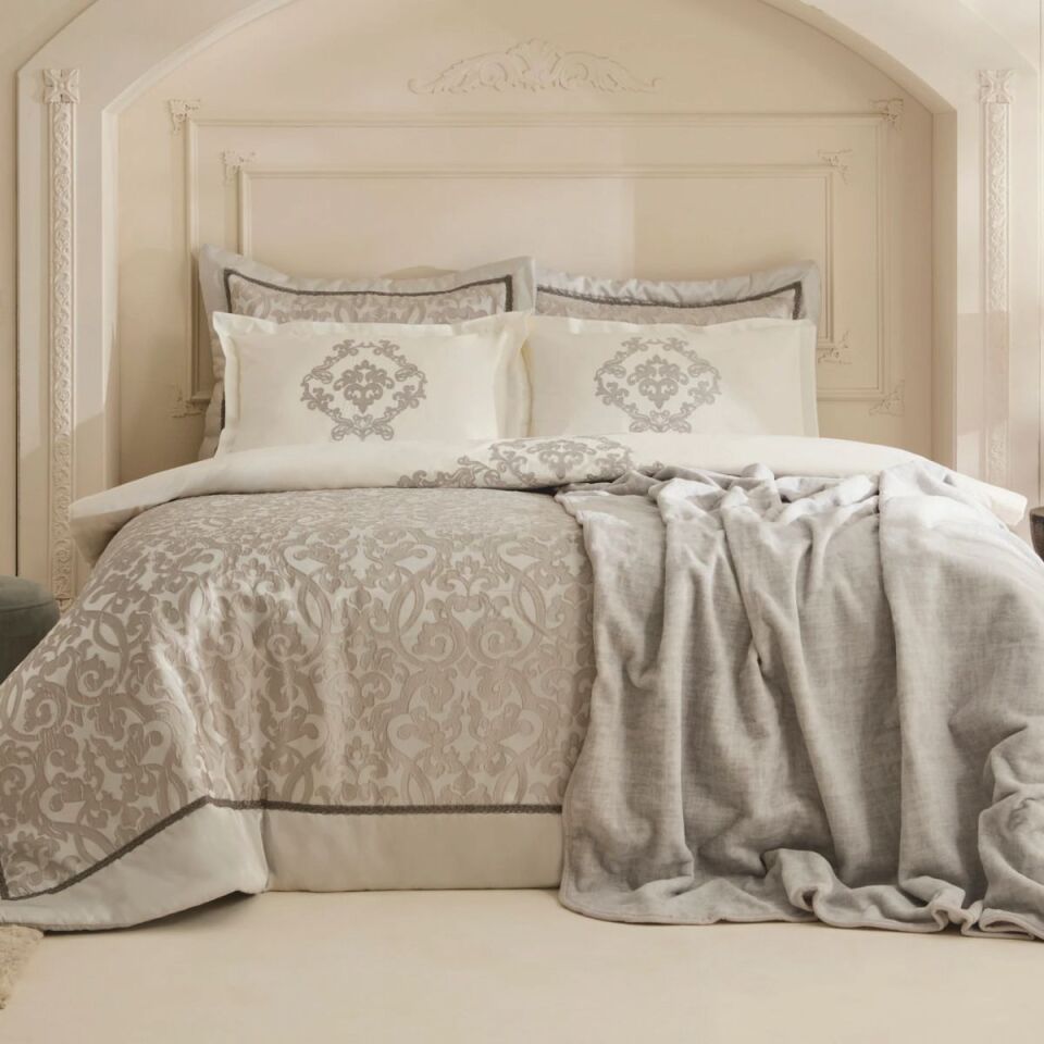 Karaca Home Grace Çeyiz Seti Çift Kişilik Açık Gri