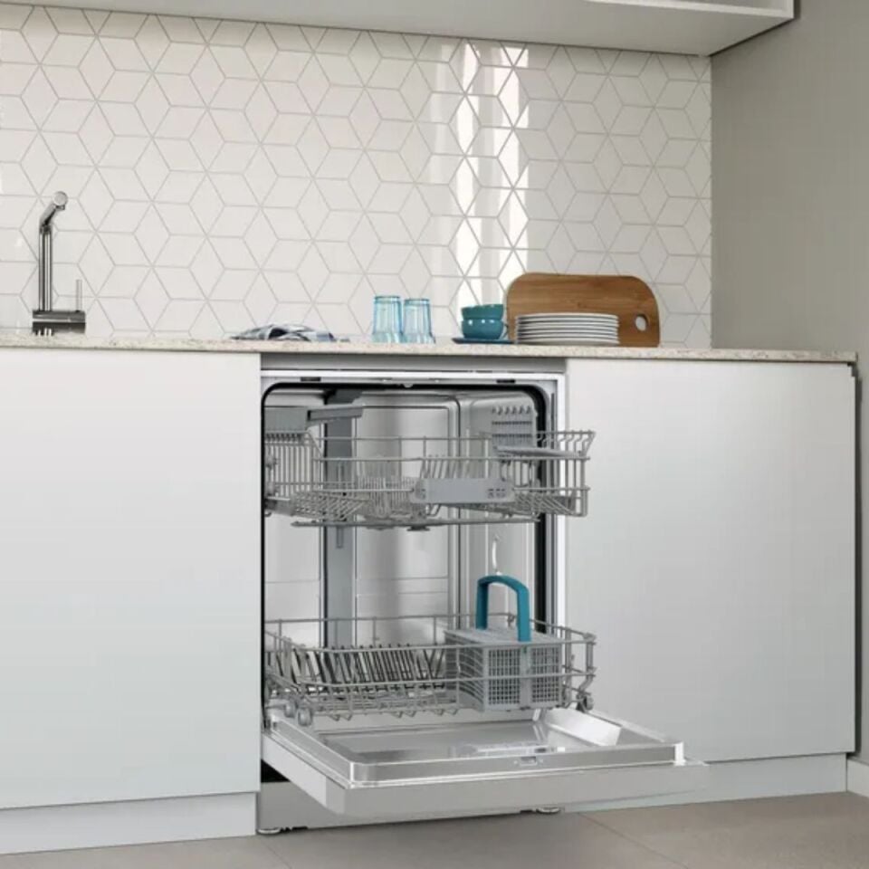 Profilo BMS481E3 5 Programlı Bulaşık Makinesi